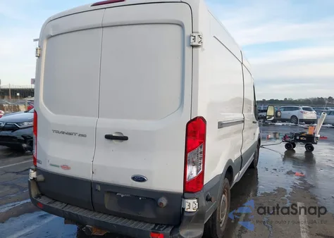 2017 Ford Transit-250 z USA, uszkodzony, nr VIN 1FTYR2CG1HKA36048